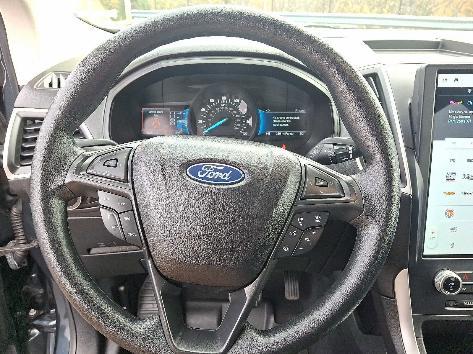 Certified 2024 Ford Edge SE image 19