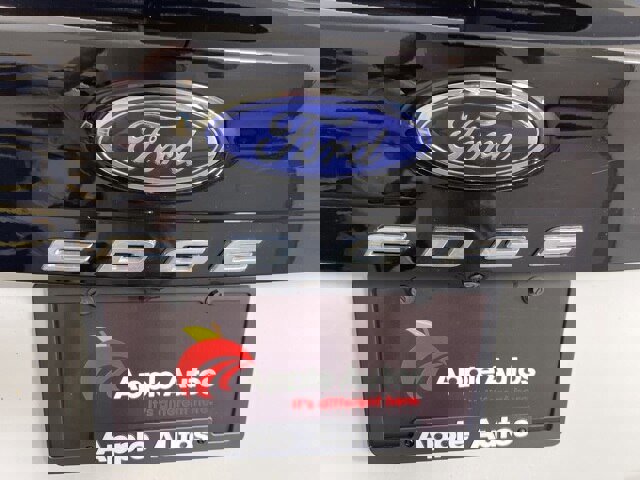 Certified 2023 Ford Edge SEL image 9