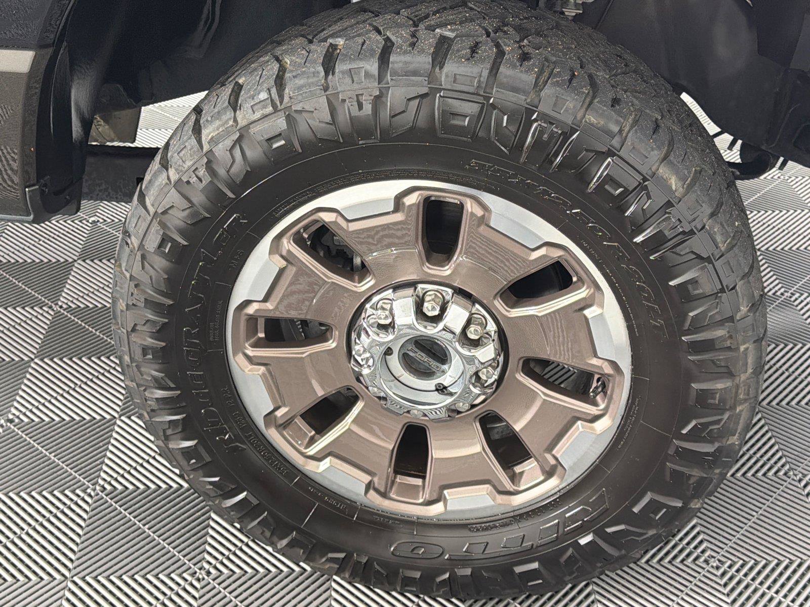 Certified 2025 Ford F250 King Ranch AWD/4WD image 12