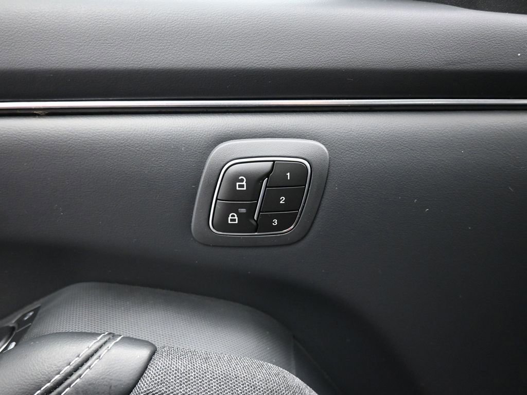 Certified 2023 Ford Mustang Mach-E Premium image 39