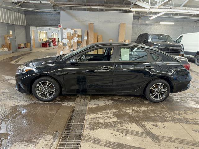 Used 2024 Kia Forte LXS w/ LXS Technology Package image 2