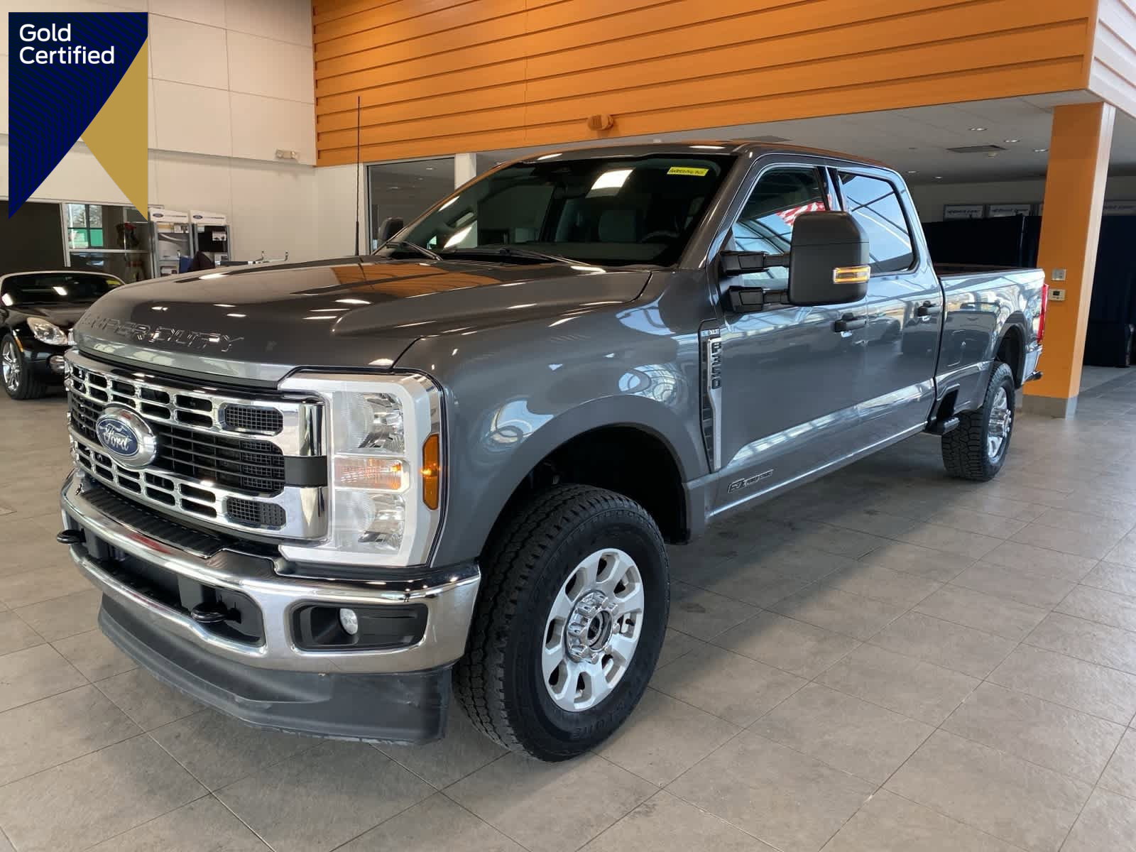 Certified 2024 Ford F350 XLT image 1