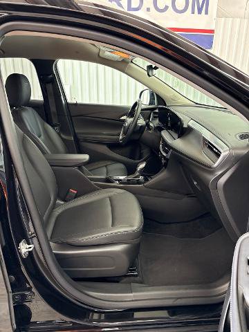 Used 2024 Buick Encore GX Sport Touring w/ Comfort Package FWD image 21