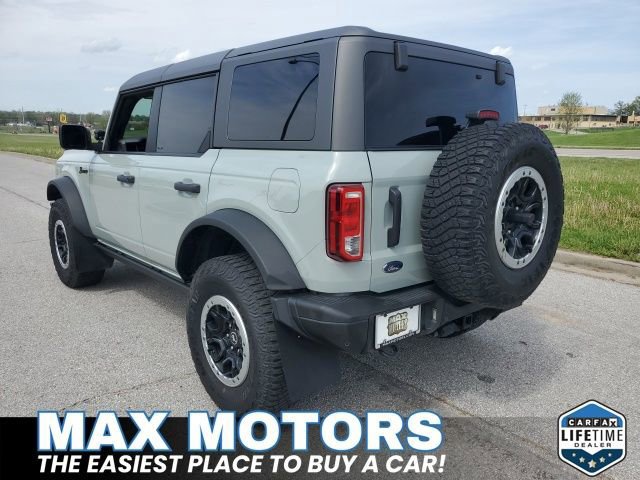 Certified 2023 Ford Bronco Black Diamond w/ Sasquatch Package AWD/4WD image 3