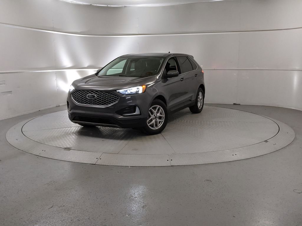 Certified 2024 Ford Edge SEL image 6