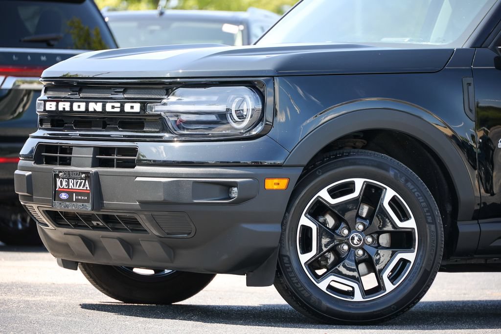 Certified 2023 Ford Bronco Sport Outer Banks AWD/4WD image 17
