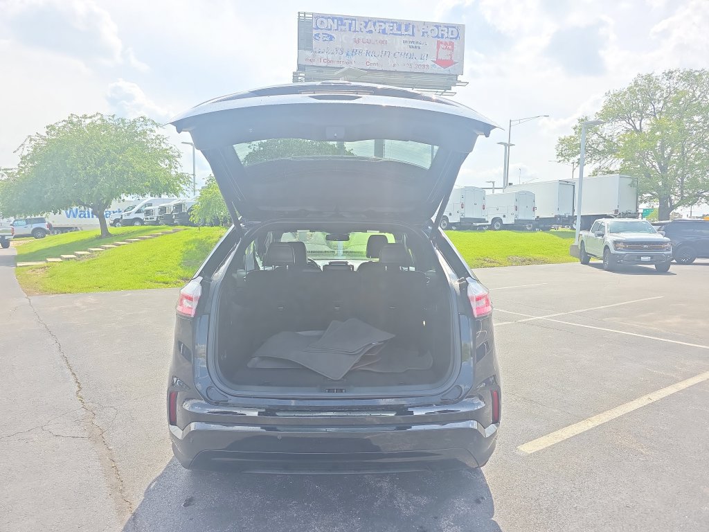 Certified 2023 Ford Edge ST-Line AWD/4WD image 11