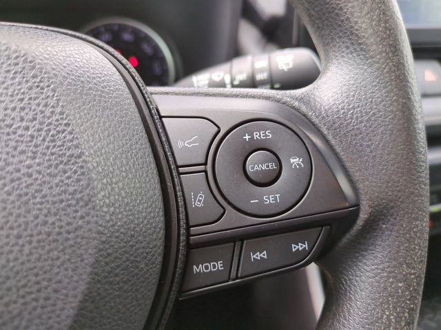 Used 2021 Toyota RAV4 XLE FWD image 24