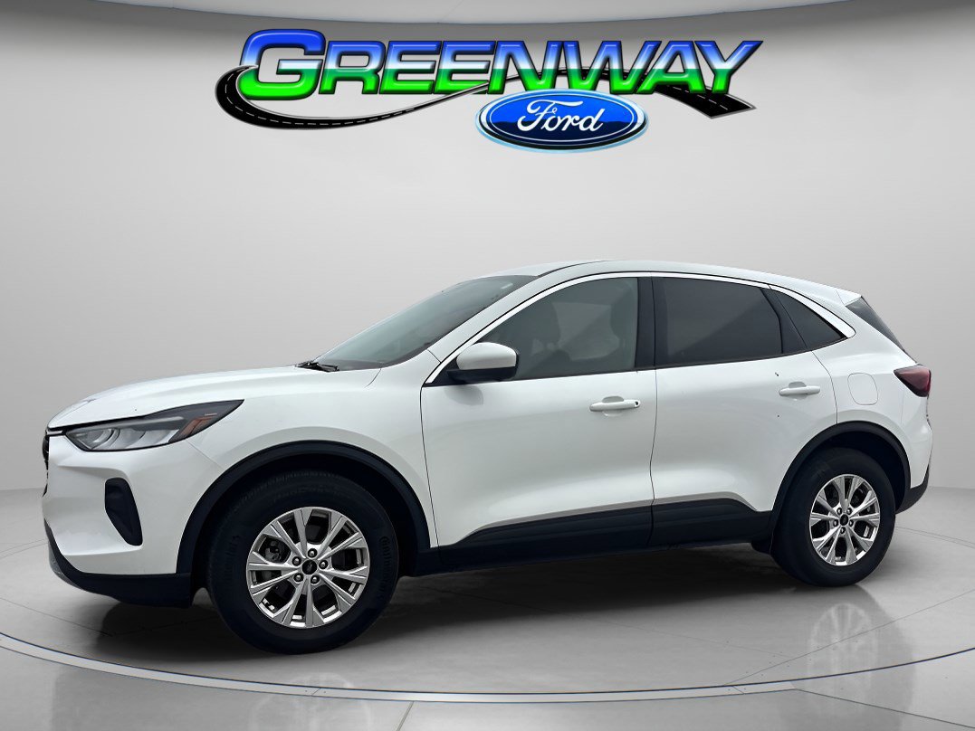 Certified 2023 Ford Escape Active w/ Tech Pack #2 image 1