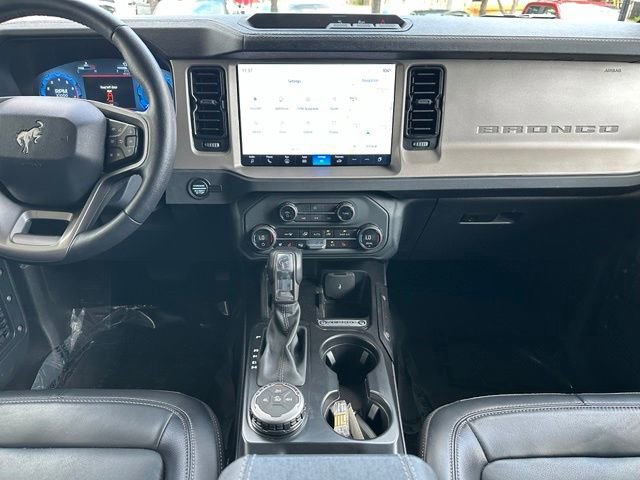 Certified 2025 Ford Bronco Outer Banks AWD/4WD image 16
