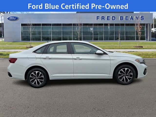 Used 2022 Volkswagen Jetta S image 5
