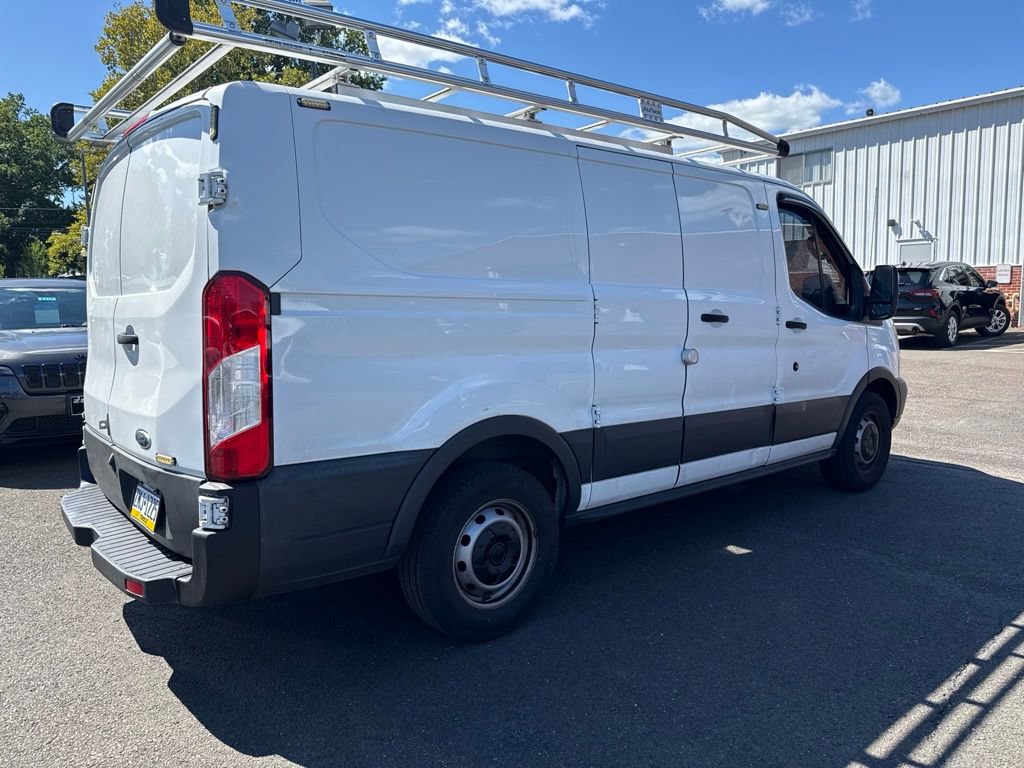 Certified 2018 Ford Transit 150 130 Low Roof RWD image 4