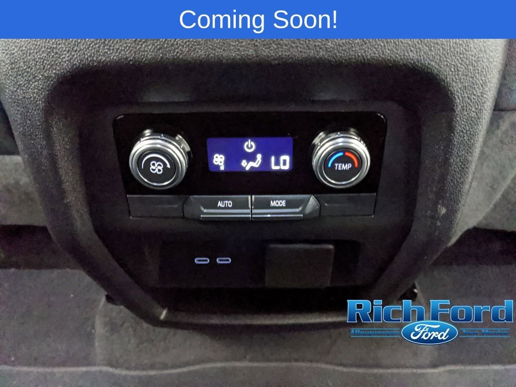 Used 2024 GMC Acadia Elevation AWD/4WD image 12