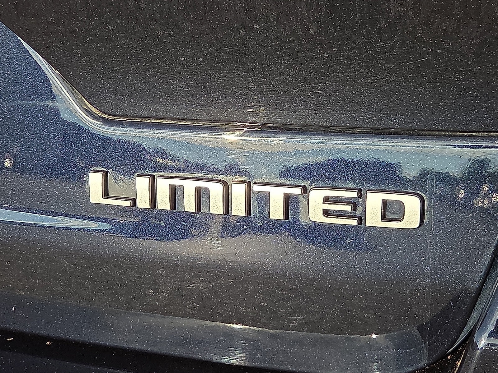 Used 2024 Jeep Grand Cherokee Limited w/ Trailer Tow Package AWD/4WD image 9