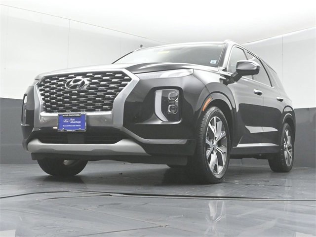 Used 2022 Hyundai Palisade Limited w/ Cargo Package image 3