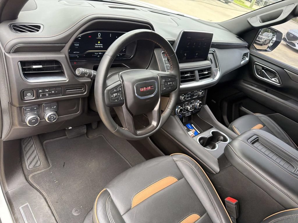Used 2024 GMC Yukon AT4 AWD/4WD image 21
