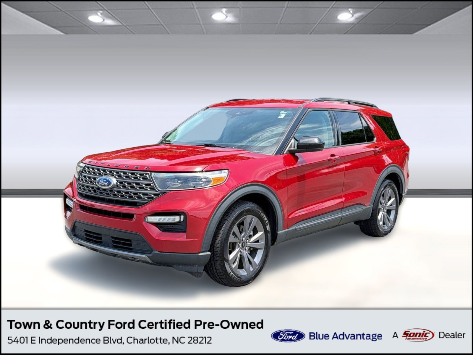 Certified 2022 Ford Explorer XLT w/ Equipment Group 202A