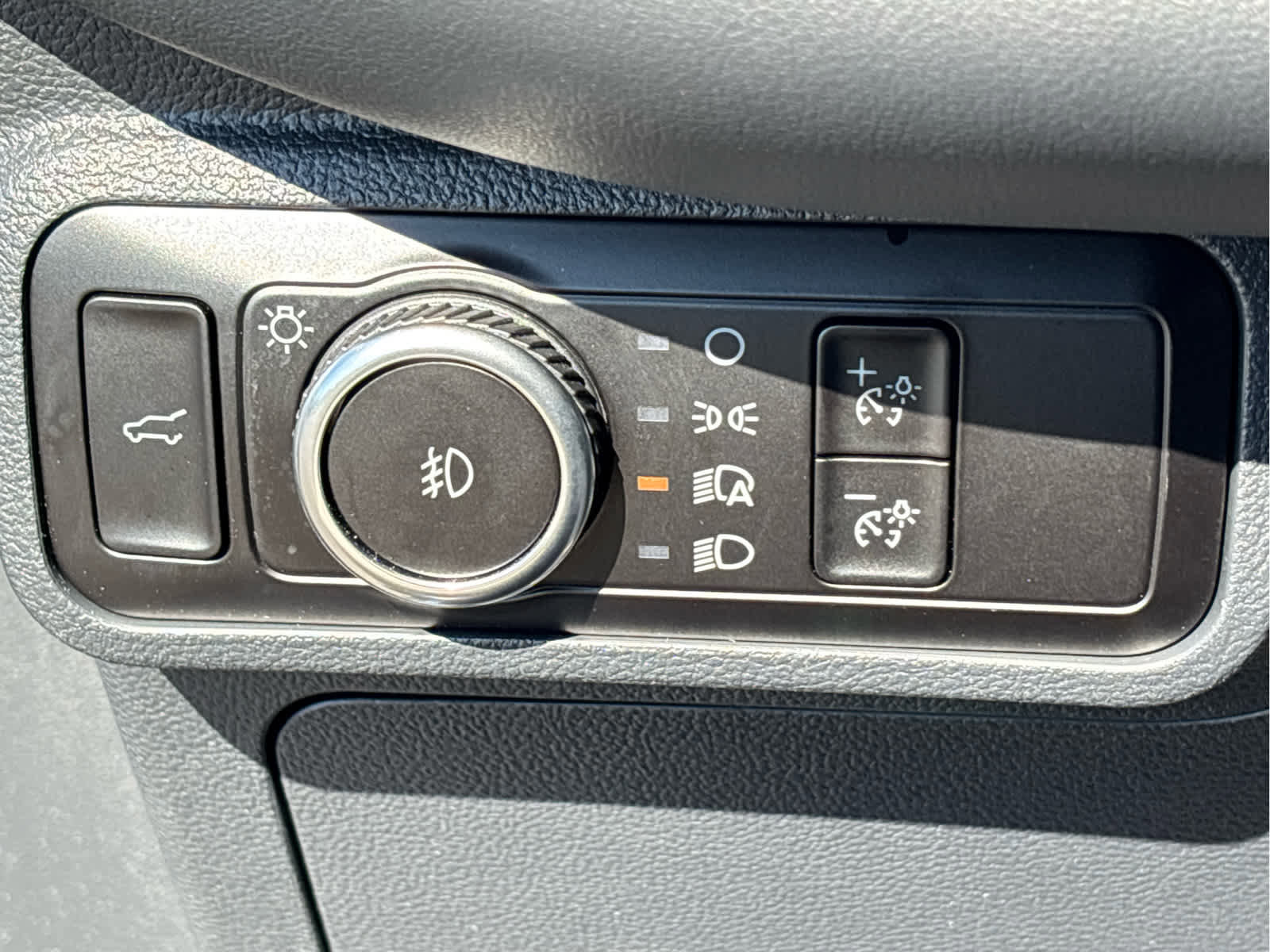 Certified 2025 Ford Explorer ST-Line image 31