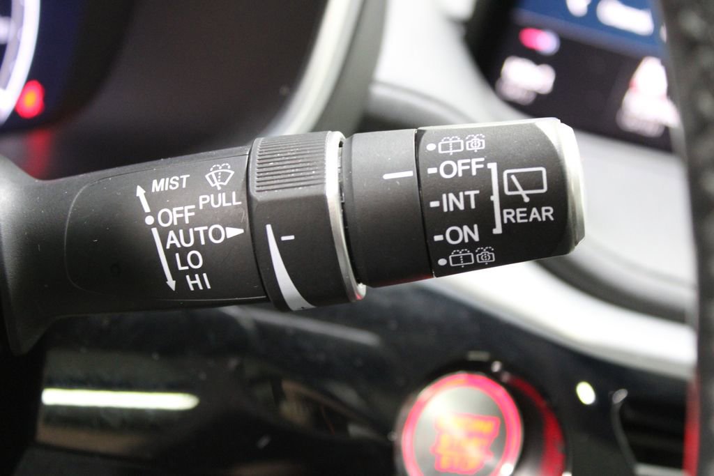 Used 2023 Acura MDX SH-AWD w/ Technology Package image 47