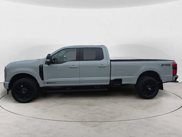 Certified 2025 Ford F350 Lariat w/ Black Appearance Package AWD/4WD image 2