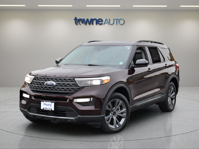 Certified 2023 Ford Explorer XLT w/ Equipment Group 202A AWD/4WD image 8