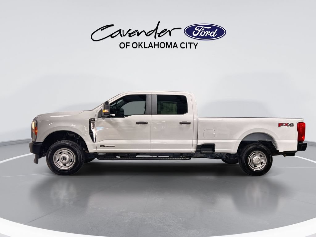 Certified 2025 Ford F250 XL w/ FX4 Off-Road Package AWD/4WD image 5