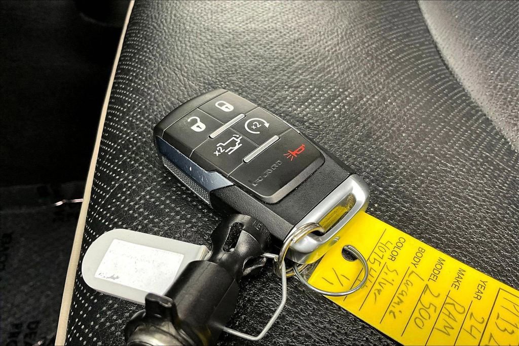 Used 2024 RAM 2500 Laramie w/ Safety Group image 13