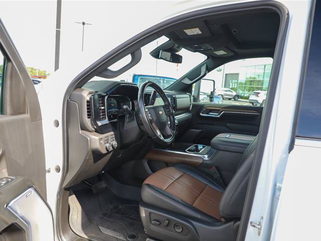Used 2024 Chevrolet Silverado 2500 High Country w/ Z71 Off-Road Package AWD/4WD image 22