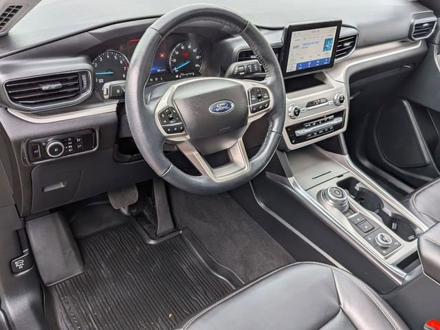 Certified 2023 Ford Explorer XLT w/ Equipment Group 202A AWD/4WD image 11