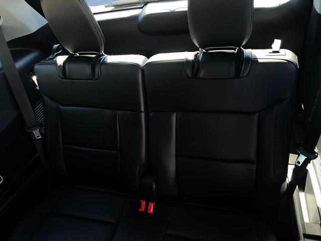 Certified 2023 Ford Explorer XLT w/ Equipment Group 202A RWD image 18