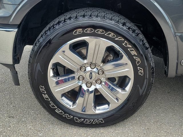 Certified 2020 Ford F150 Lariat w/ Equipment Group 502A Luxury AWD/4WD image 4