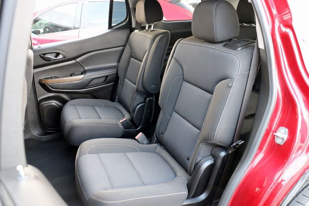 Used 2022 GMC Acadia SLE w/ Driver Convenience Package image 20