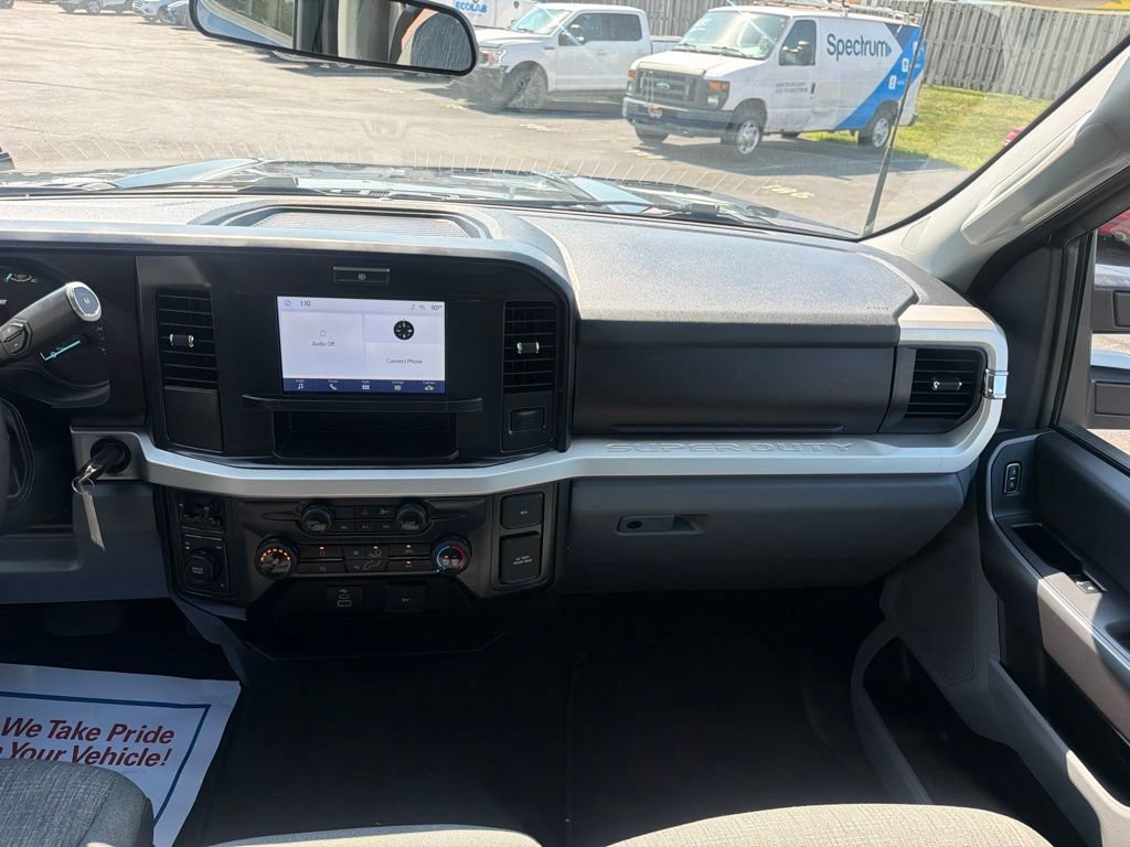 Certified 2025 Ford F250 XLT AWD/4WD image 23