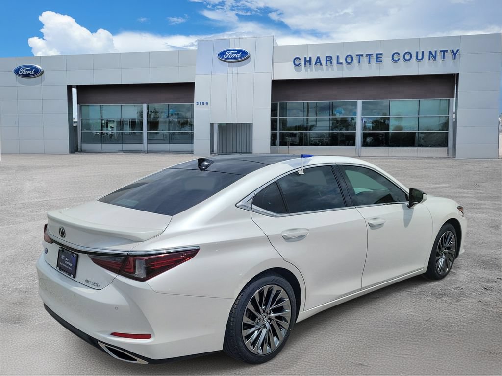 Used 2025 Lexus ES 350 Ultra Luxury w/ Accessory Package (Z1) FWD image 5