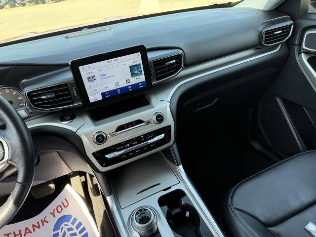 Certified 2022 Ford Explorer XLT w/ Equipment Group 202A image 30