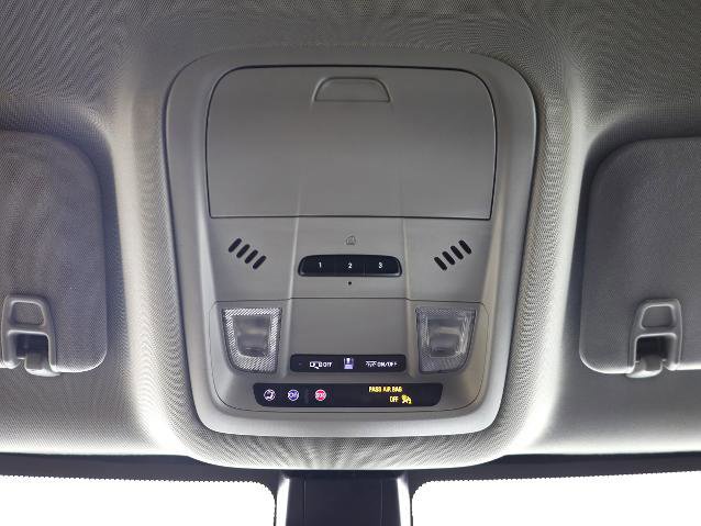 Used 2023 GMC Acadia SLT image 18