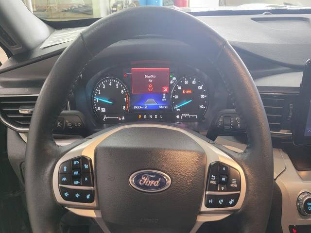 Certified 2023 Ford Explorer XLT w/ Equipment Group 202A AWD/4WD image 14