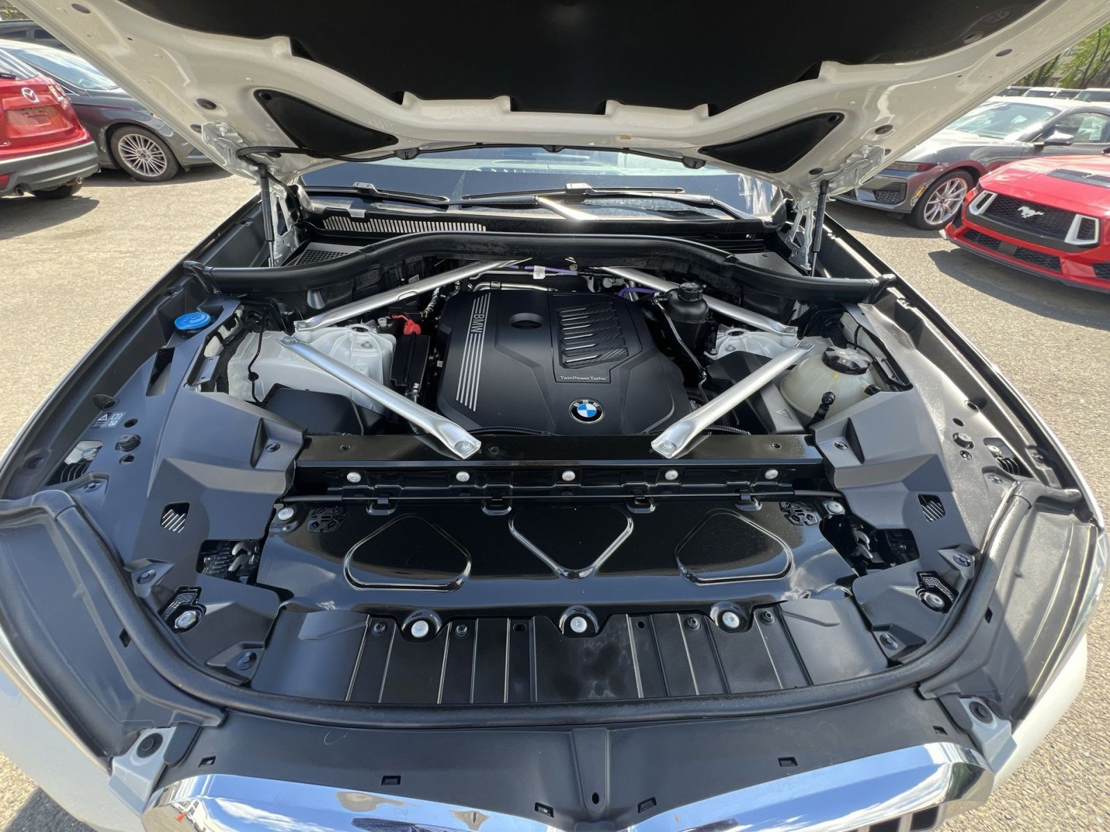 Used 2023 BMW X5 xDrive40i w/ Parking Assistance Package AWD/4WD image 36