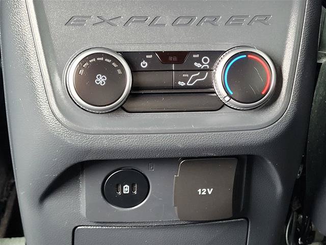 Certified 2025 Ford Explorer ST-Line AWD/4WD image 19