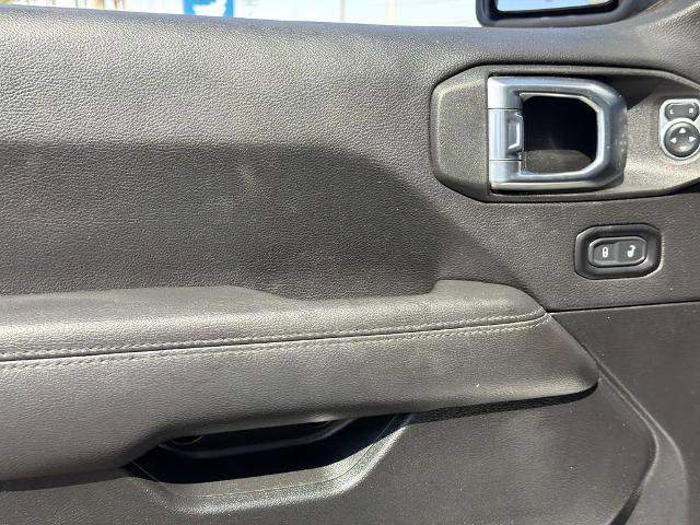 Used 2021 Jeep Wrangler Unlimited Sahara image 22