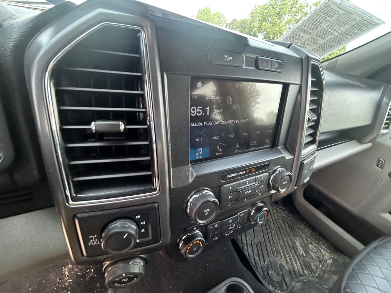 Certified 2018 Ford F150 XLT w/ Equipment Group 302A Luxury AWD/4WD image 15