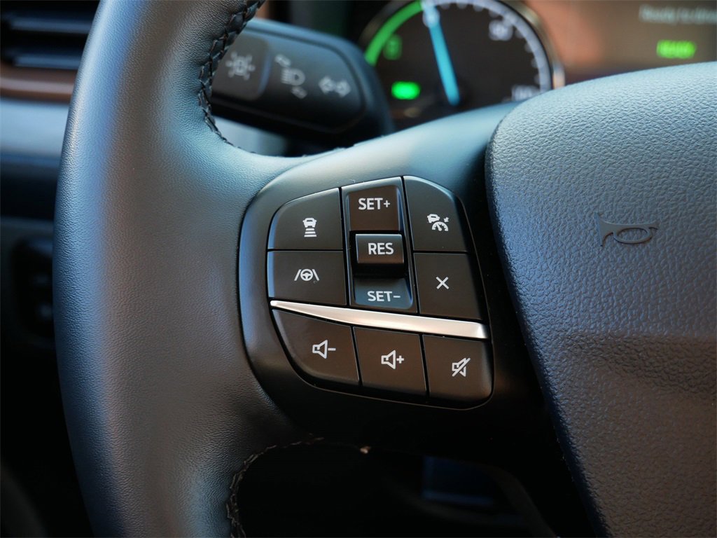 Certified 2024 Ford Maverick Lariat image 20