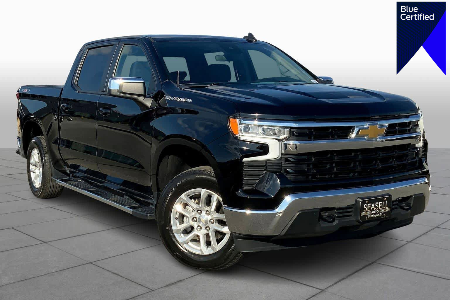 Used 2022 Chevrolet Silverado 1500 LT image 1