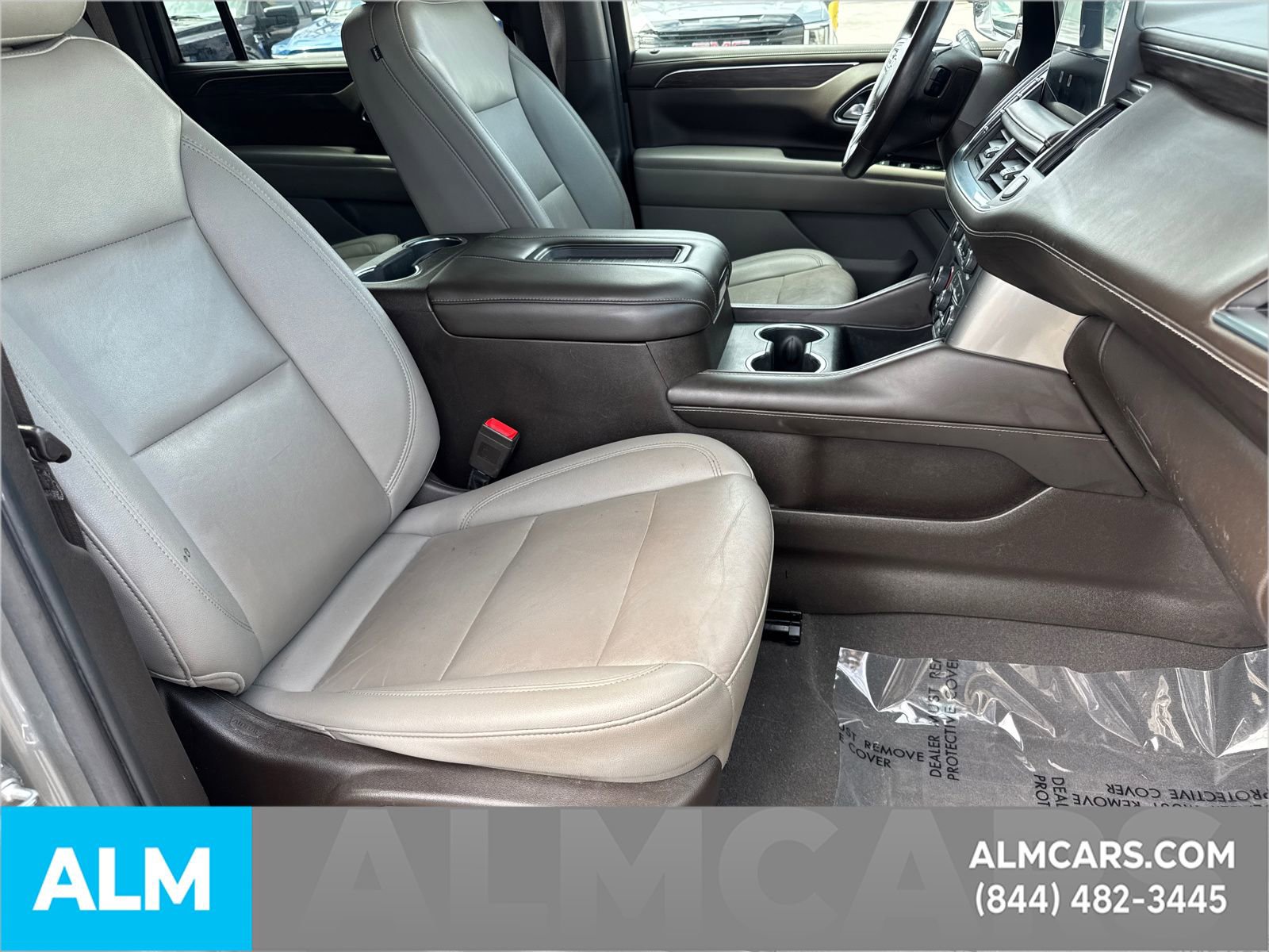 Used 2022 Chevrolet Suburban Z71 w/ Z71 Off-Road Package image 15