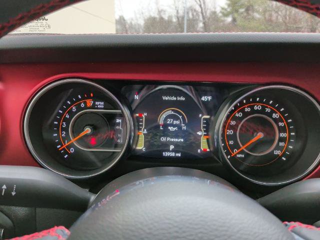 Used 2023 Jeep Gladiator Rubicon w/ Cold Weather Group image 18