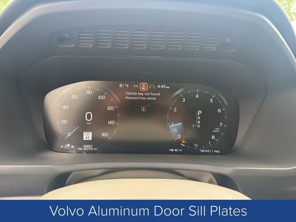 Used 2018 Volvo XC90 T6 Momentum w/ Convenience Package AWD/4WD image 21