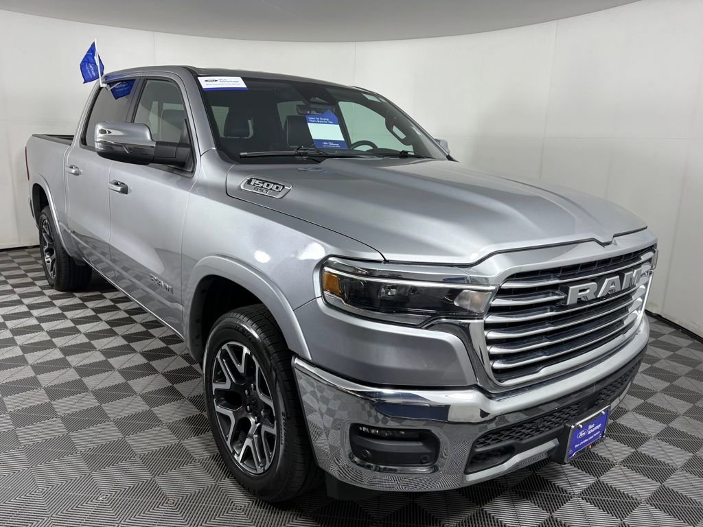 Used 2025 RAM 1500 Laramie image 7