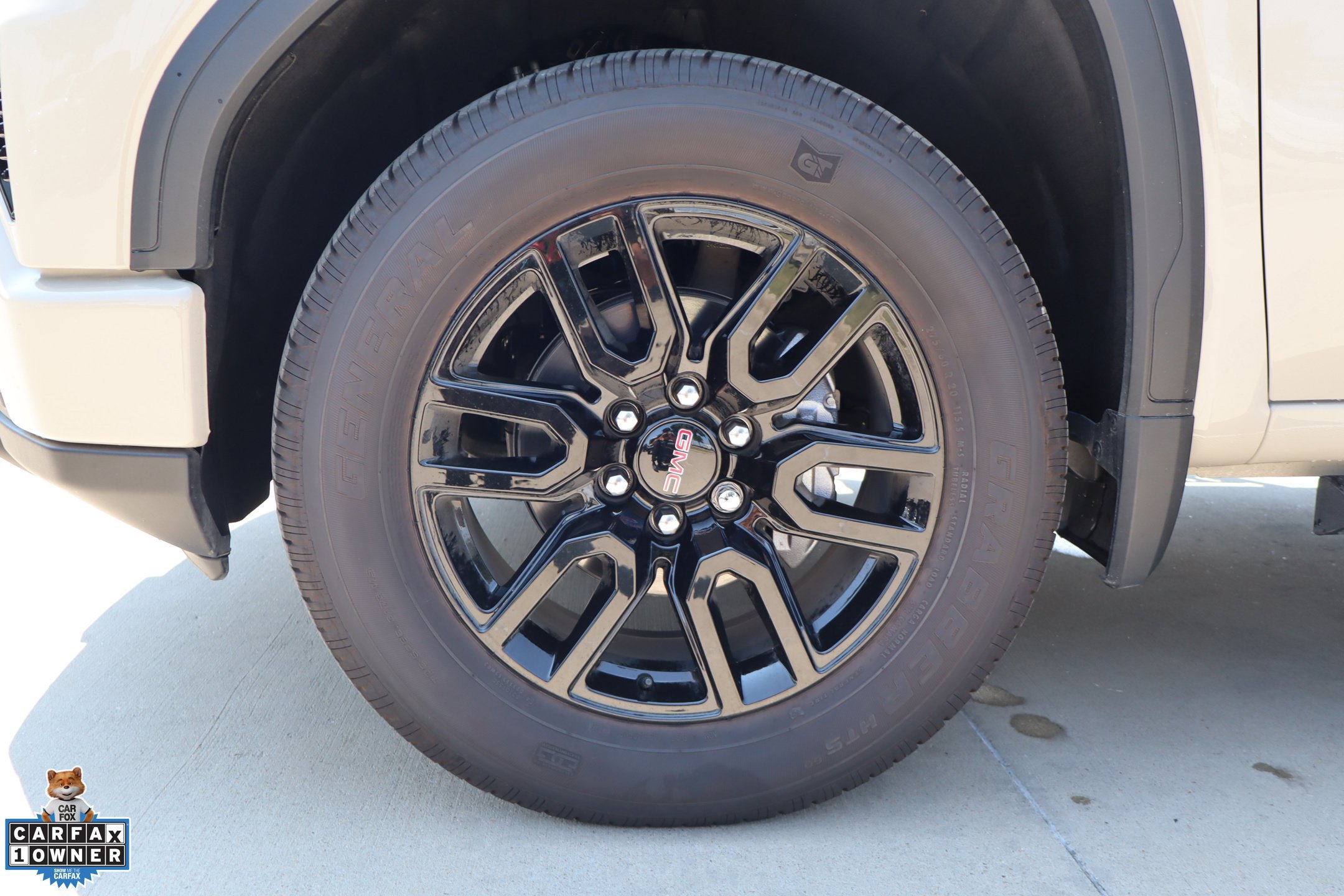 Used 2026 GMC Sierra 1500 Pro w/ Graphite Edition AWD/4WD image 11