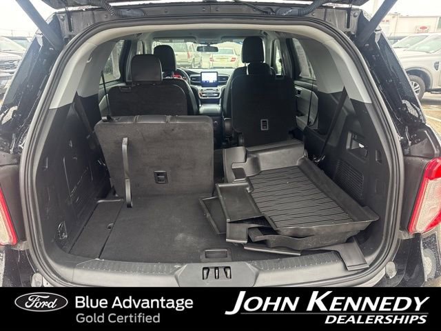 Certified 2023 Ford Explorer XLT w/ Equipment Group 202A AWD/4WD image 29