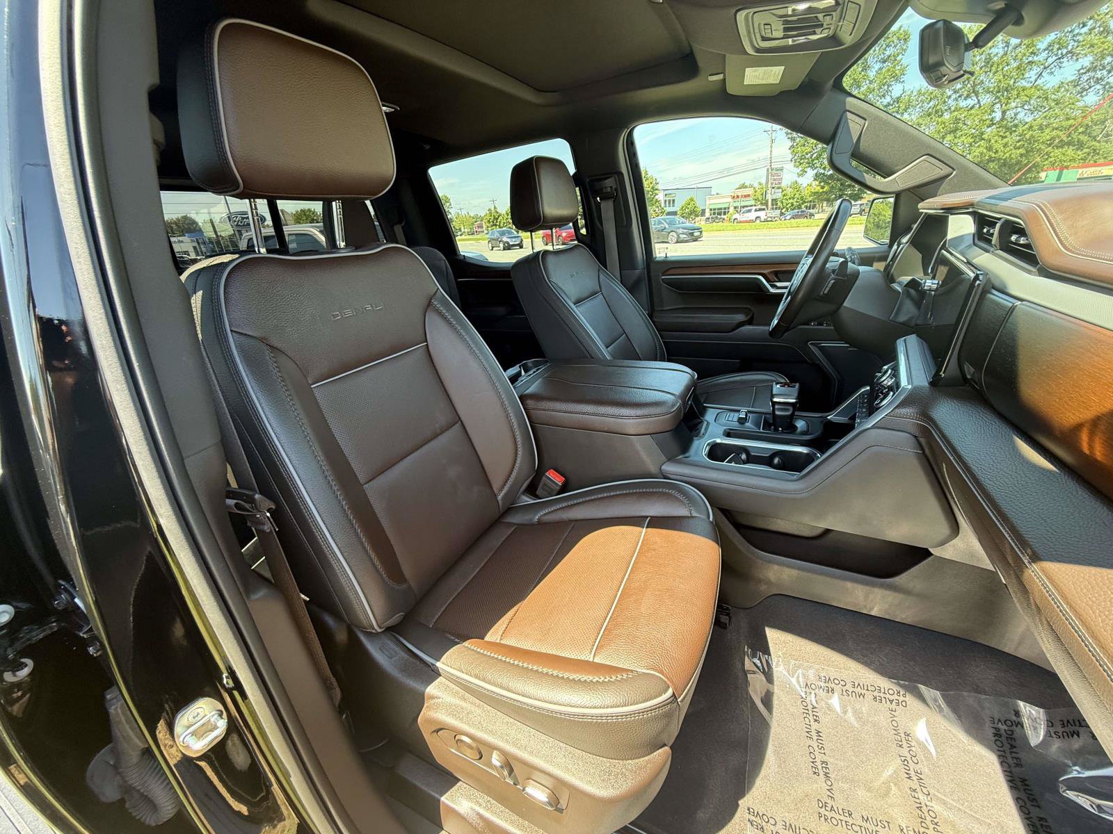 Used 2023 GMC Sierra 1500 Denali w/ Denali Reserve Package AWD/4WD image 26